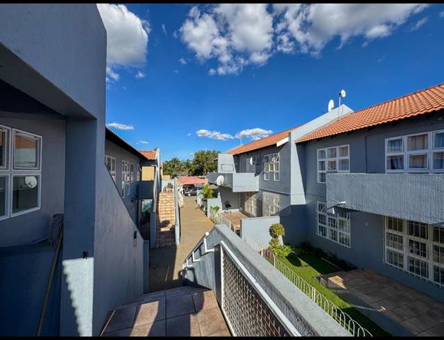 2 BEDROOM APARTMENT FOR SALE IN ALBERTON